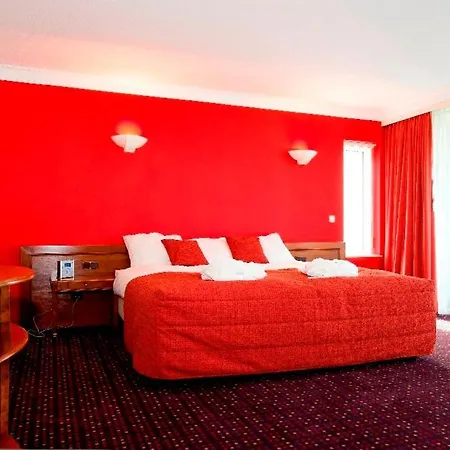 De Hamert فندق 4*